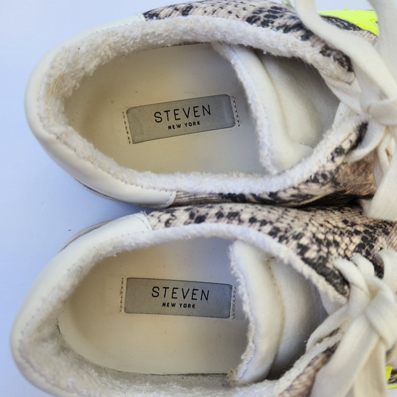 Steven New York By Steve Madden Neon Star Snakeskin Fabric Print Sneakers 8 M - Picture 8 of 16